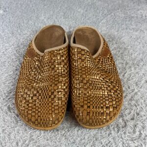 Taos Woven Leather Clogs‎ Mules Shoes Comfort Casual Slip Ons Size 41